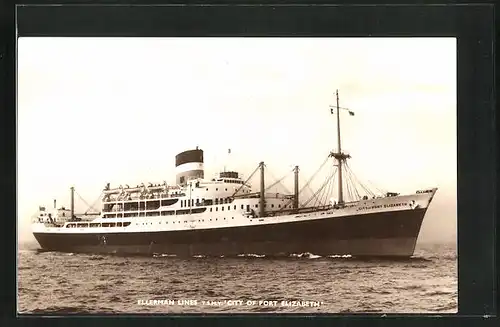 AK Passagierschiff TSMV City of Port Elizabeth, Ellerman Lines, auf See