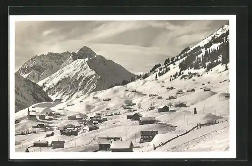 AK Hirschegg, Blick auf Ort und Berge im Winter