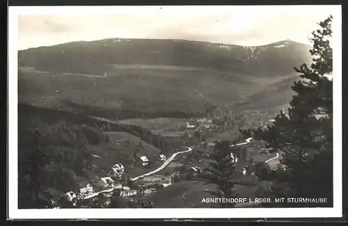 AK Agnetendorf, Ort i. Rsgb. mit Sturmhaube