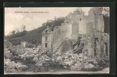 AK Nampcel, La Rue d`Audignicourt, Strassenpartie