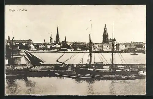 AK Riga, Hafen