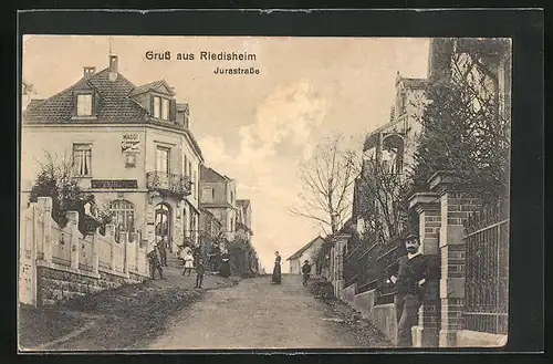 AK Riedisheim, Jurastrasse mit Einwohnern