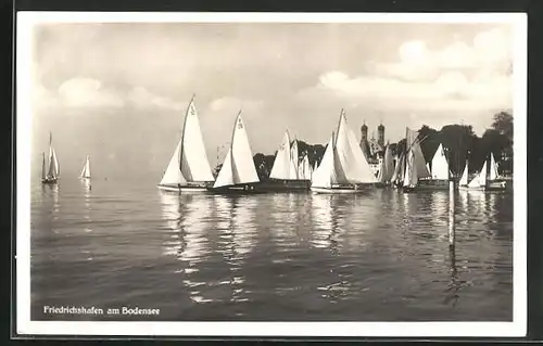 AK Friedrichshafen a. B., Blick vom See mit Segelschiffen