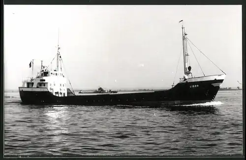 Fotografie Frachtschiff Libra in Fahrt
