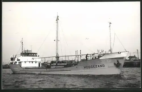 Fotografie Frachtschiff Hoogvliet auf See