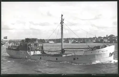 Fotografie Frachtschiff Heiloo in Fahrt