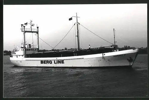 Fotografie Frachtschiff Hummel II auf See