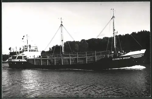 Fotografie Frachtschiff Elisabeth Bröker in Fahrt