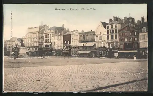 AK Beauvais, Place de l`Hôtel-de-Ville