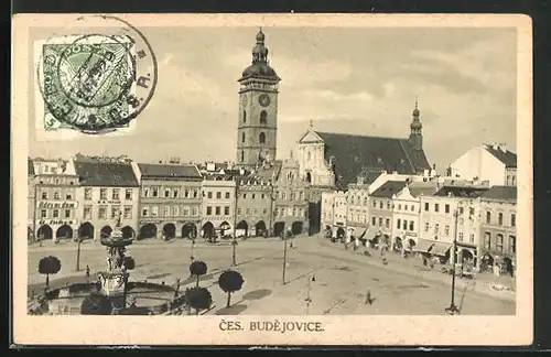 AK Budweis / Ceske Budejovice, Ortspartie mit Brunnen