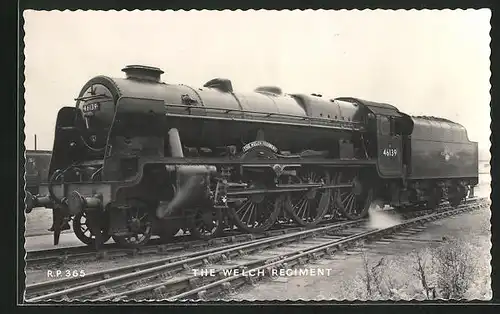 AK The Welch Regiment, London Midland and Scottish Railway No. 46139, englische Eisenbahn