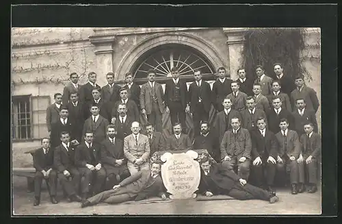 Foto-AK Strass-Rotholz, Landw. Land. Lehranstalt, 2. Klasse des Winterkurses 1925 /26