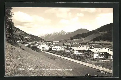 AK Silian, Ortsansicht mit Lienzer Dolomiten