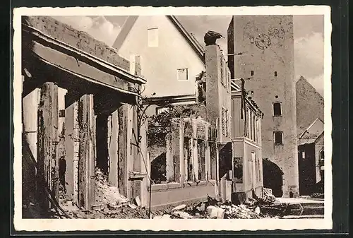 AK Lauterburg i. Elsass, Durch französische Beschiessung zerstörtes Stadtinneres