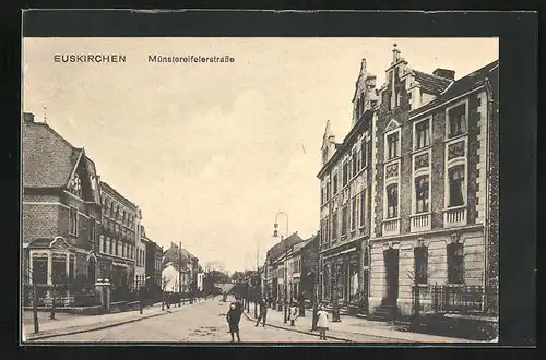 AK Euskirchen, Münstereifelerstrasse mit Geschäften