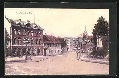 AK Stadtoldendorf, Blick vom Bahnhof auf Strassenpartie