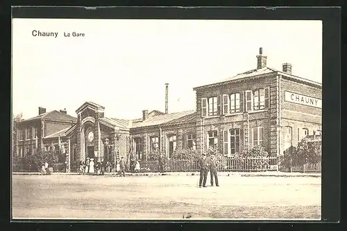 AK Chauny, La Gare, Bahnhof