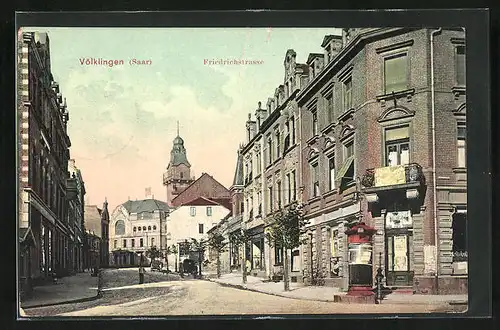 AK Völklingen a. Saar, Blick auf die Friedrichstrasse