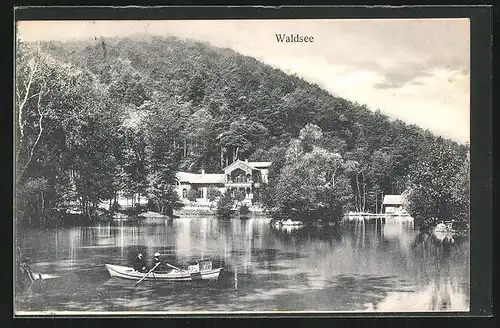 AK Waldsee b. Freiburg, Blick über den See, Ruderboot