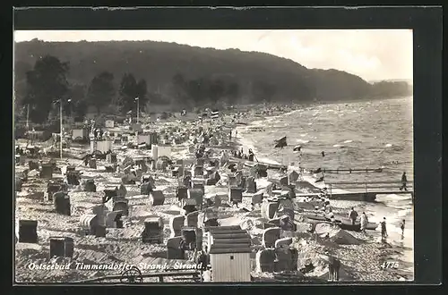 AK Timmendorfer Strand, Badegäste am Strand, Strandkörbe