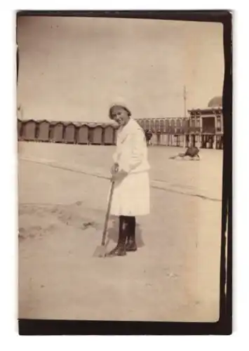 17 Fotografien unbekannter Fotograf, Ansicht Venedig / Lido di Venezia, Stadtansichten & Bademode 1912