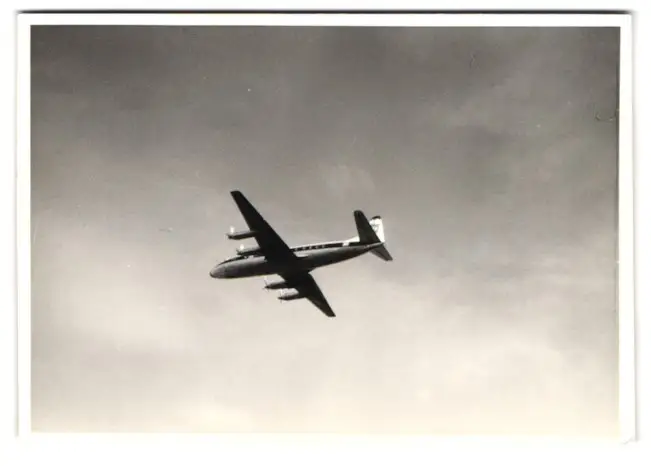 38 Fotografien unbekannter Fotograf, Ansicht Berlin-Tempelhof, Flughafen, Tag der offenen Tür, US-Air Force Flugzeuge 34