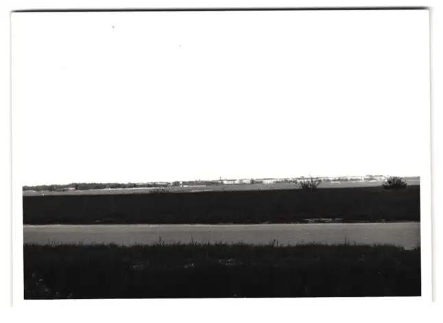 38 Fotografien unbekannter Fotograf, Ansicht Berlin-Tempelhof, Flughafen, Tag der offenen Tür, US-Air Force Flugzeuge 37