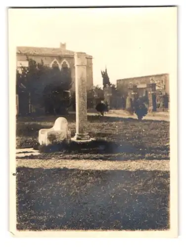 30 Fotografien unbekannter Fotograf, Ansicht Venedig - Lido di Venezia, Urlaubsreise, Bademode, Stadtansichten