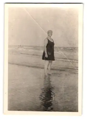 30 Fotografien unbekannter Fotograf, Ansicht Venedig - Lido di Venezia, Urlaubsreise, Bademode, Stadtansichten