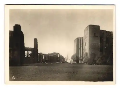 12 Fotografien T.A. Morris, Ansicht Kenilworth, Kenilworth Castle, Schloss - Ruine in verschiedenen Ansichten