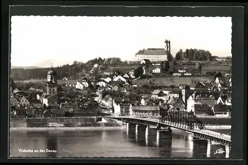 AK Vilshofen /Donau, Blick auf den Ort mit Donau und Brücke