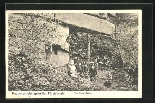 AK Fürstenstein, Knabenerziehungsinstitut, Kinder am Felsen Der hohe Stein
