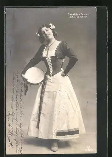 AK Opernsängerin Geraldine Farrar in Schwarze Domino