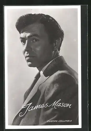 AK Schauspieler James Mason im Anzug nachdenklich blickend