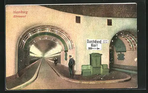 AK Hamburg-St. Pauli, Elbtunnel, Inneres mit Blick in den Tunnel