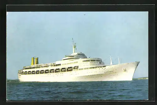 AK Passagierschiff S.S. Canberra auf See