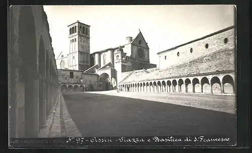 AK Assisi, Piazza e Basilica di S. Francesco