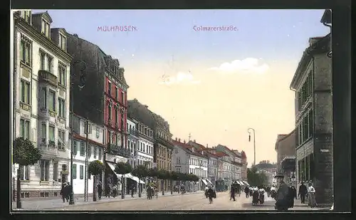 AK Mülhausen, Colmaererstrasse mit Passanten