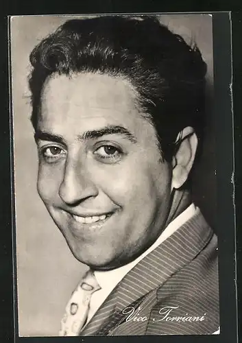 AK Schauspieler Vico Torriani in dem Film Gitarren der Liebe