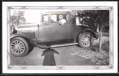 Fotografie Auto Essex, Fahrer sitzt im PKW