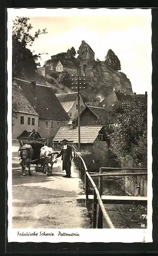 AK Pottenstein /Fränkische Schweiz, Strassenpartie mit Gebäudeansicht und Ochsenwagen