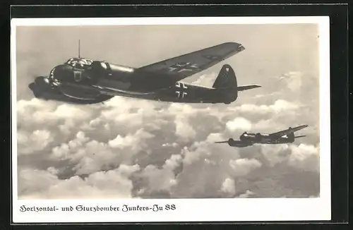 AK Flugzeug, Horizontal- und Sturzbomber Junkers-Ju 88 in der Luft
