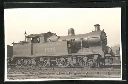 Foto-AK Englische Eisenbahn, Lokomotive No. 1595 der Southern Railway