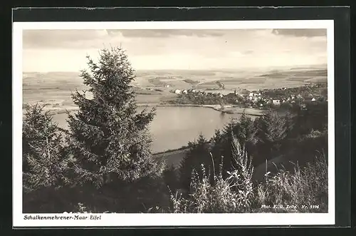AK Schalkenmehren, Schalkenmehrener-Maar aus der Vogelschau