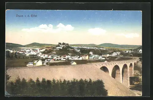 AK Daun i. d. Eifel, Panorama mit Viadukt