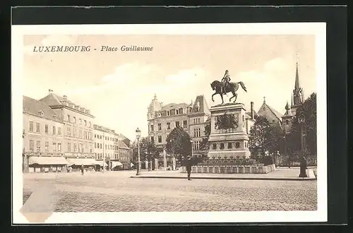 AK Luxembourg, Place Guillaume, Denkmal