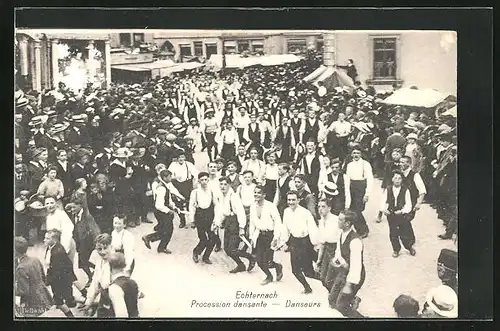 AK Echternach, Procession dansante, Danseurs