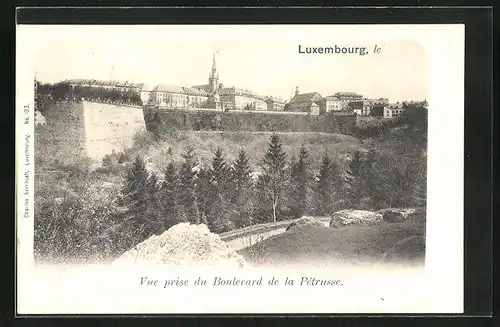 AK Luxembourg, Vue prise du Boulevard de la Pétrusse