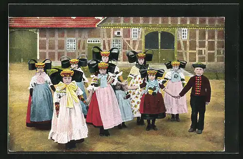 AK Kinder mit Tracht aus Schaumburg-Lippe im Ringel-Reihen