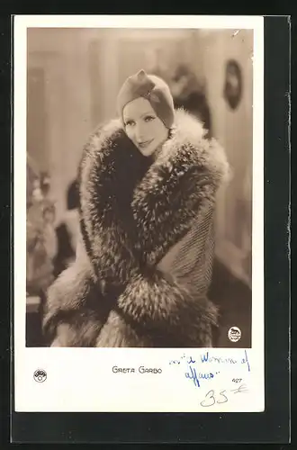 AK Schauspielerin Greta Garbo im Pelz